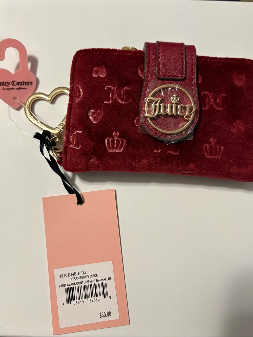 NWT Juicy Couture Burgundy Velvet Card Holder with Heart Keyring
